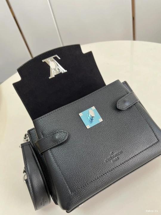 EVER LOCKME LOUIS VUITTON MINI 0821